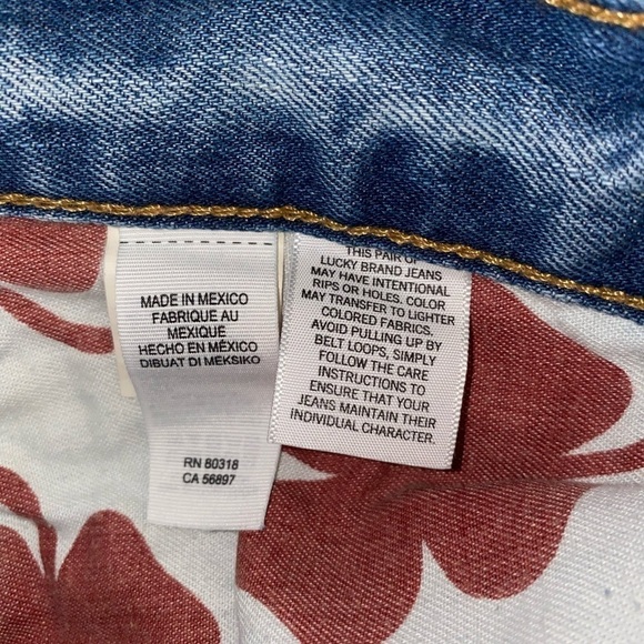 Lucky Brand Sienna Slim Boyfriend Distressed Jean - Picture 15 of 16